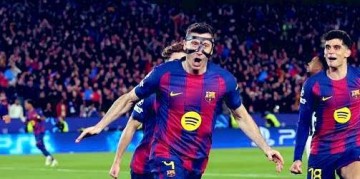 开云体育平台-RAC1：巴萨将向莱万提供一份低薪合同，头号目标是阿尔瓦雷斯