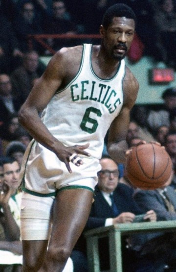 开云体育-美记：NBA联盟应该整体退役拉塞尔的6号球衣