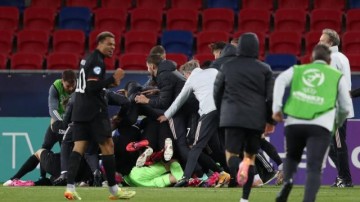 开云体育官方-又见德国队赢点球！美因茨小门神一雪两个月前耻