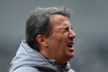 开云体育平台-重庆绝处逢生逆颓势 大连人失上岸机会陷入泥潭