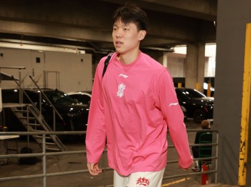 开云体育平台-开拓者官宣下放杨瀚森！昨日仅出场48秒 有望为混音连打4个主场